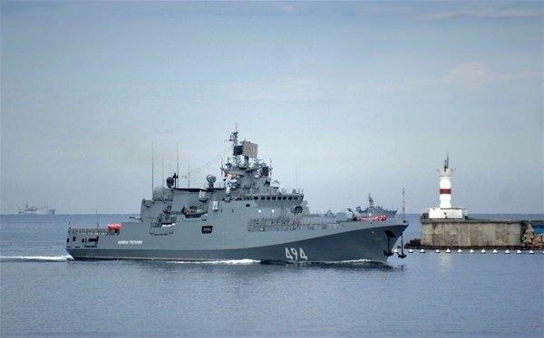 <p>Rusya Federasyonu Karadeniz Filosunun baş koruma gemisi Admiral Grigoryeviç.</p>
<p> </p>
