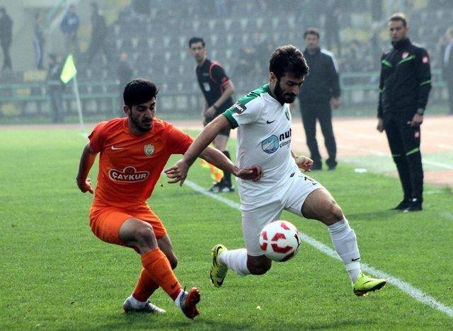 <p>Kocaelispor</p>
<p>Süper Lig'de yer aldığı sezon sayısı: 20</p>
<p>Şu an bulunduğu lig: 3. Lig 3. Grup</p>