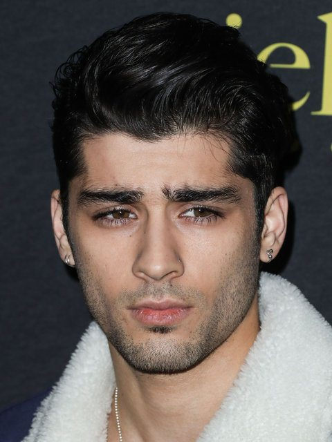 <p>Gençlerin sevgilisi Zayn Malik de Müslüman.</p>

<p> </p>
