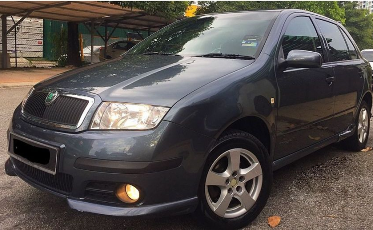 <p>Skoda Fabia 2006 model</p>

<p> </p>
