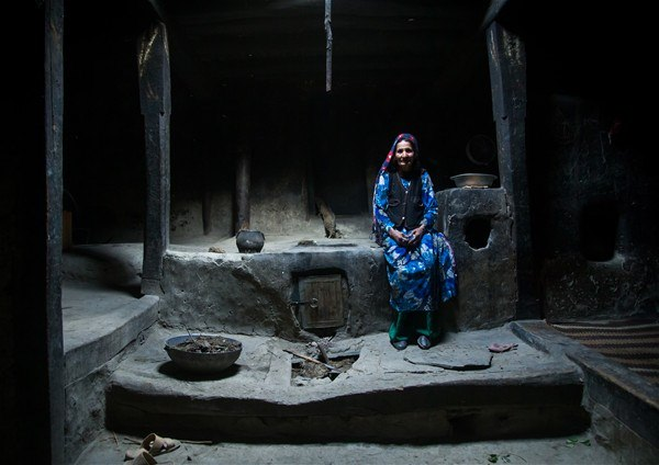 <p>Wakhan Koridor'a ulaşınca Afganistan'ın savaşla dolu ortamından uzaklaşılıyor. Kadınlar da daha rahat.</p>