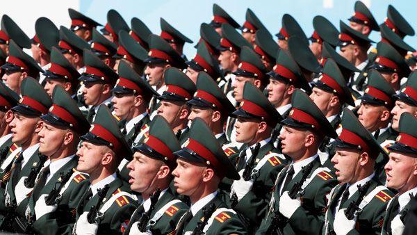 <p>Rusya'da asıl kutlamalar, Perşembe günü gerçekleşecek.</p>

<p> </p>
