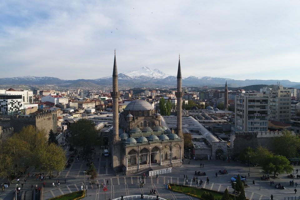 <p>Bürüngüz Camisi - Kayseri</p>