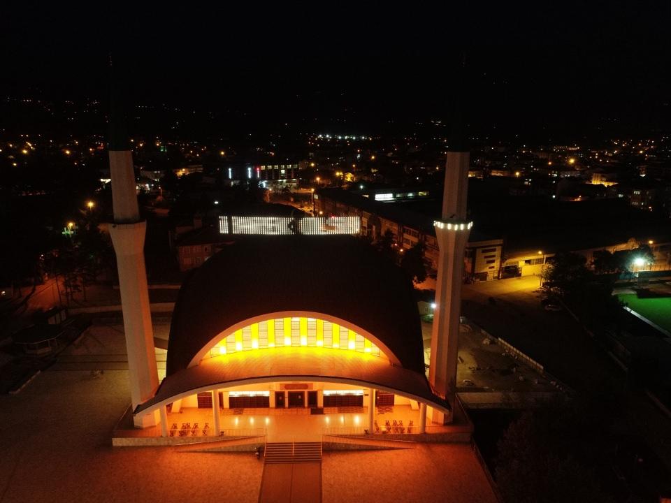 <p>Rasim Paşa Camisi - Sakarya</p>
