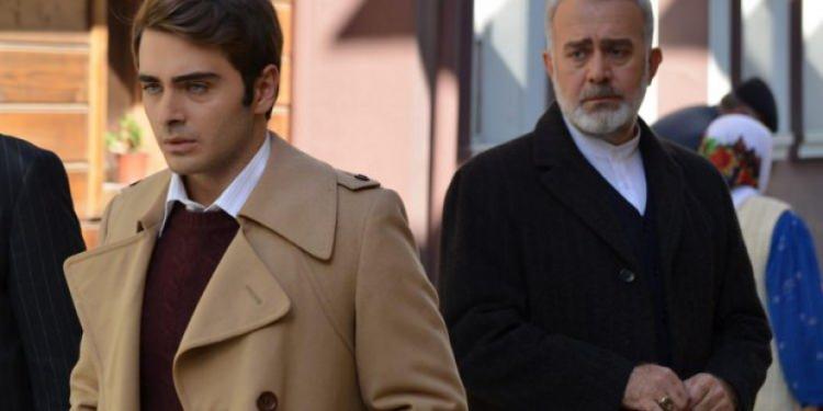 <p>Yenişehirlioğlu Avrupa ve Orta Doğu ülkeleri üzerinde tarihi çalışmalar yürütmüştür. </p>
<p>Televizyona ilk adımı <strong>'Sevda Kuşun Kanadı'</strong>nda dizisi ile oldu. </p>