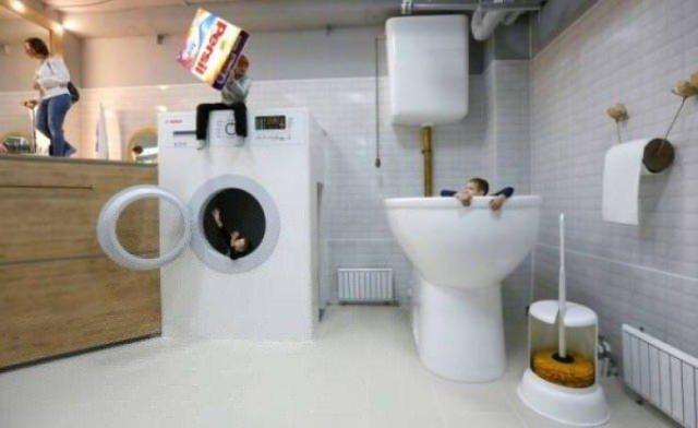 <p>Dev bir evi inceleyen insanlar</p>
