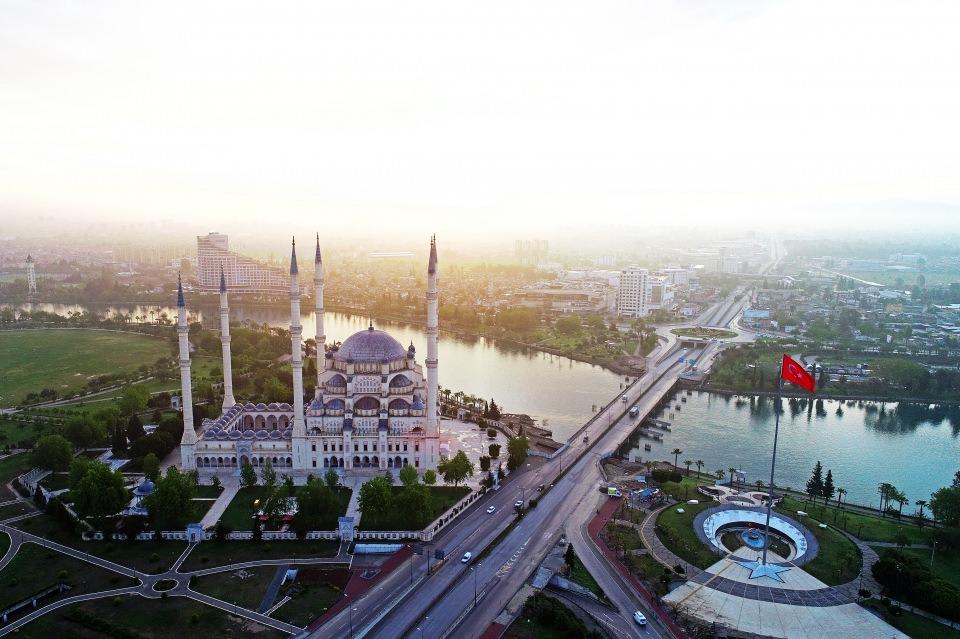 <p>Sabancı Merkez Camisi - Adana </p>
