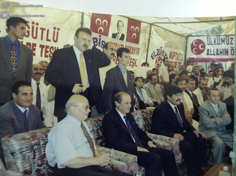 <p>MHP Lideri Devlet Bahçeli</p>

<p> </p>
