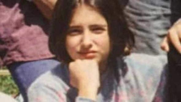 <p>Geçtiğimiz aylarda 10 yıllık eşinden boşanan ve şu sıralar adı ünlü bir iş adamı ile aşk dedikodularına karışan bu ismi tanıdınız?</p>
<p> </p>
<p>FOTOĞRAF: INSTAGRAM</p>