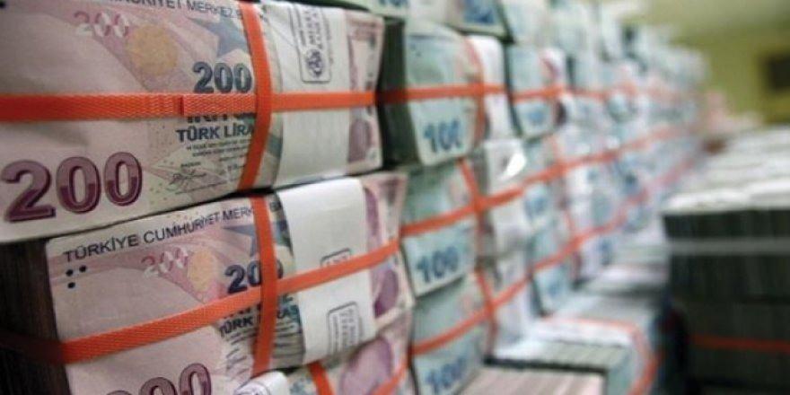 <p><strong>BAĞKUR TARIM EMEKLİ MAAŞI</strong></p>
<p>Bağ-Kur tarım emeklilerinde de halen bin 189 lira olan en düşük aylık yüzde 6.7 artışla bin 269 liraya yükselecek.</p>