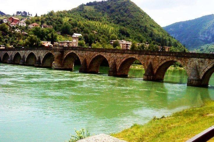 <p>KIRKLARELİ</p>
<p>448.898 kişi</p>
