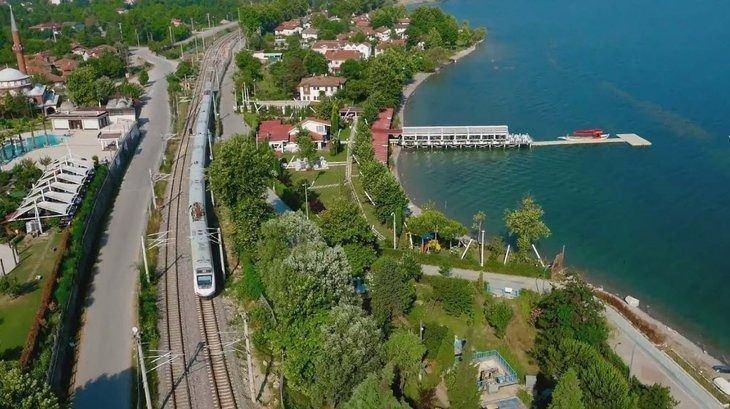 <p>SAKARYA</p>
<p>1.001.722 kişi</p>
<p> </p>