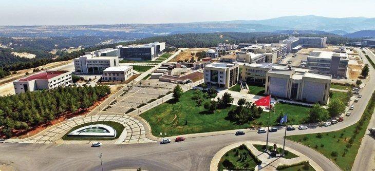 <p>UŞAK</p>
<p>411.813 kişi</p>