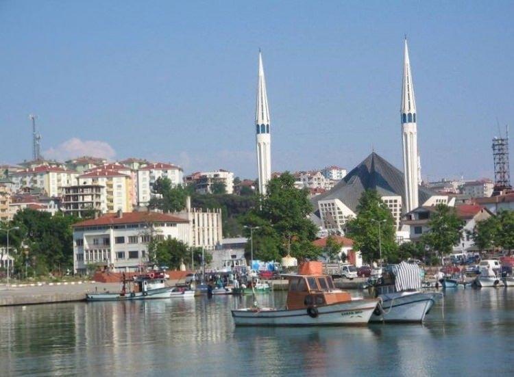 <p>DÜZCE</p>
<p>426.430 kişi</p>