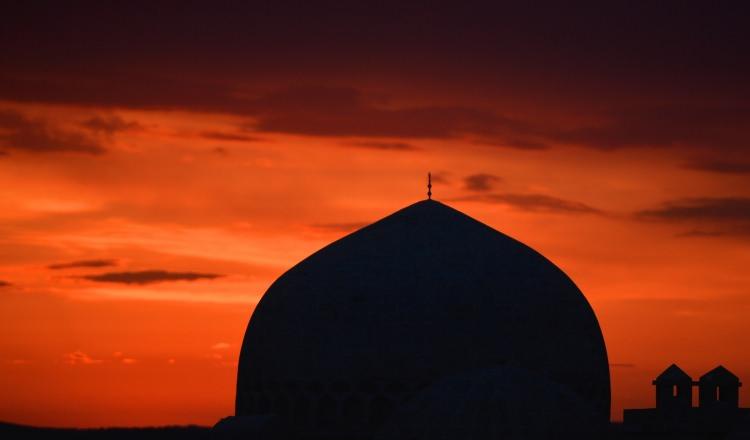 <p>Selahattin Çağlar da Mardin'in tarihiyle, dinleriyle ve dilleriyle meşhur bir şehir olduğunu söyledi.</p>
