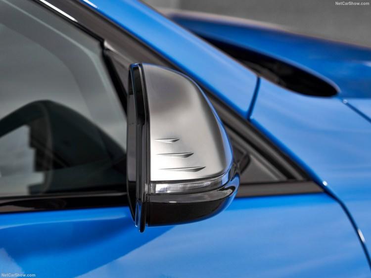 <p><span style="color:#FF8C00"><strong>YENİ BMW 1 SERİSİ</strong></span><br />
<br />
Alman üretici BMW, ürün gamındaki kompakt hatchback modeli 1 Serisi'nin üçüncü neslini tanıttı.</p>
