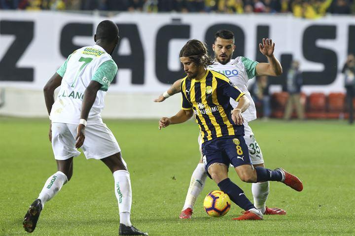 <p>Tiago Pinto (Ankaragücü): 7.1</p>

<p> </p>
