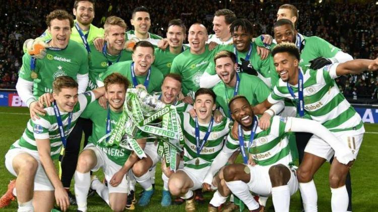 <p><span style="color:#FF8C00"><strong>CELTIC</strong></span></p>

<p>252 MİLYON EURO</p>
