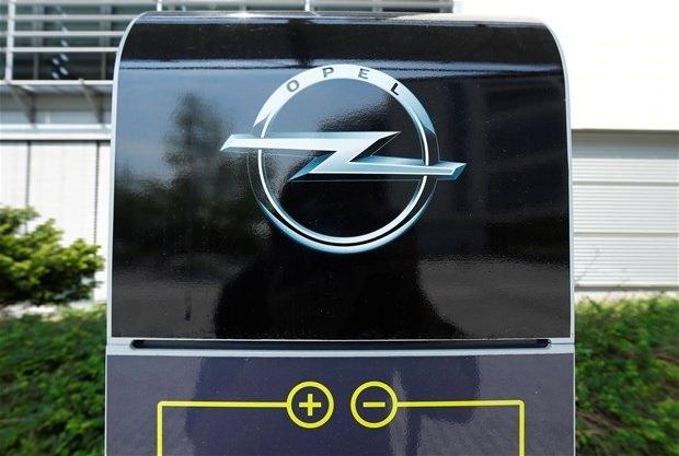 <p>Opel Corsa</p>

<p>2006 model</p>
