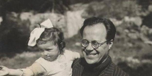 <p>Düzgün bir insan olmak, samimi bir Müslüman olmakla başlar. Olympus’un çocukları, Hira dağının evlatlarını kabul etmezler.</p>
