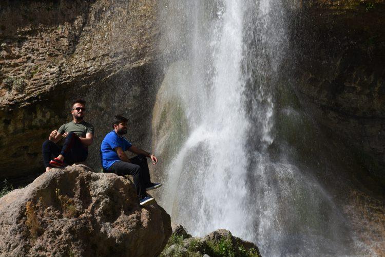 <p>Böylece memleketimizin ismi daha güzel anılacak. Biz de ailece yeni geldik buraya. İnsanlar ilgi göstermeye başladı. </p>
