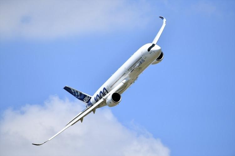 <p>Airbus A350</p>
