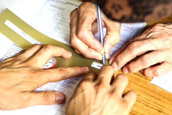 <p>31 Mart'ta kayıtlı seçmen sayısı 10 milyon 560 bin 963 olarak açıklanmıştı.</p>