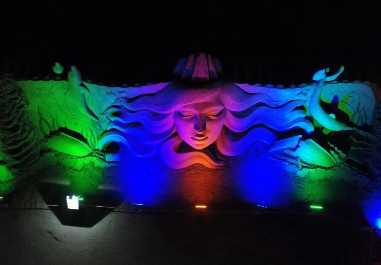 <p>Bu yıl 14'üncüsü düzenlenen Uluslararası Antalya Kum Heykel Festivali, ziyaretçi sayısında geçtiğimiz yıllara göre yüzde 20'nin üzerinde artış gösterdi.</p>
