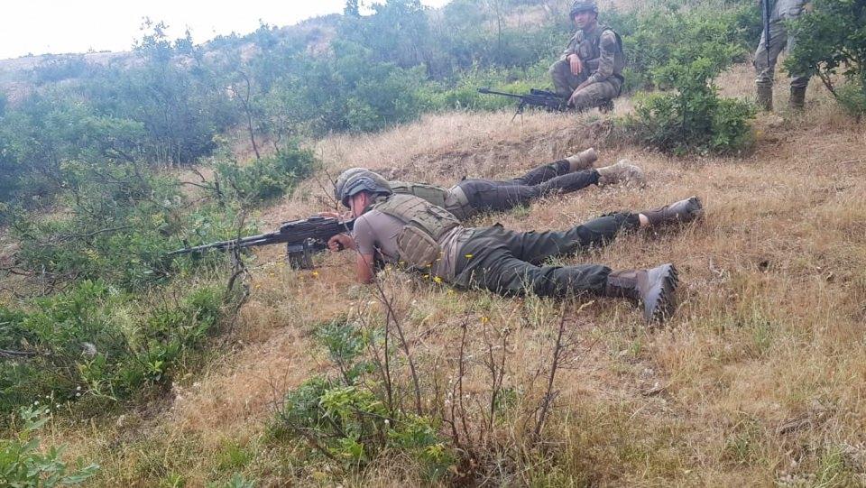 <p>Merkeze bağlı bağlı Sarpkaya köyü kırsalında, 19 Haziran'da, Seyithan Akkoyun, teröristlerin tuzakladığı el yapımı patlayıcının infilak etmesi sonucu ağır yaralandı.</p>
<p> </p>