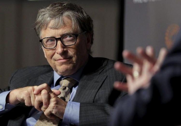 <p>Geçtiğimiz dönemde piyasa değeri 1 milyar doların üzerine çıkan Microsoft'u kuran isim olan ve son birkaç yıla kadar dünyanın en zengin ismi olan Bill Gates, profesyonel hayatında yaptığı en büyük hatayı açıkladı.</p>

<p> </p>
