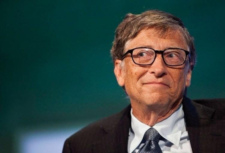 <p>Genelde hayatlarını gözlerden uzak yaşamayı seven çift beraber kurdukları Bill ve Melinda Gates Vakfı’yla yaptıkları çalışmalarla objektiflere yansıyor.</p>

<p> </p>
