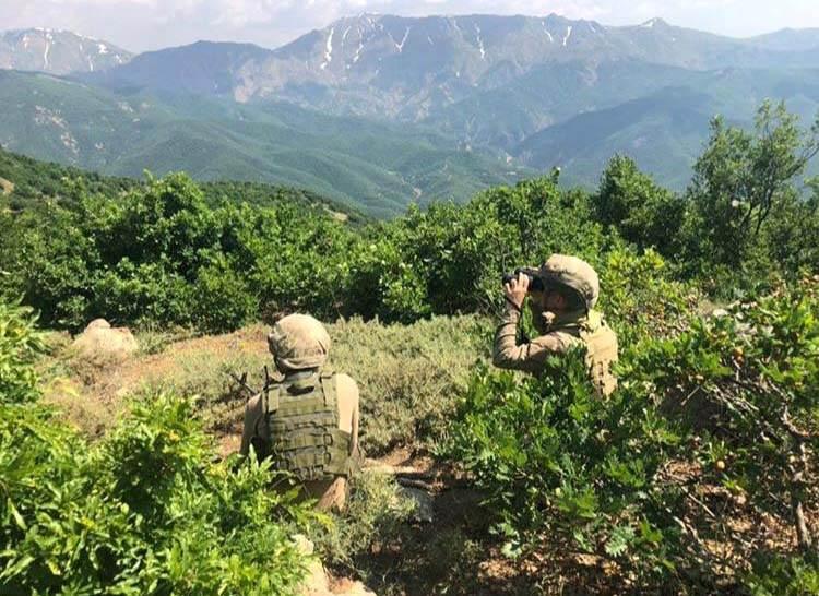 <p> Türkiye'nin huzur ve güvenliğini bozmak amacıyla asker, polis ve sivilleri hedef alan terör örgütü PKK, terörle mücadeledeki kararlı tutum ve güvenlik güçlerinin etkili operasyonlarıyla en ağır kayıplarını verdiği dönemi yaşıyor.</p>
