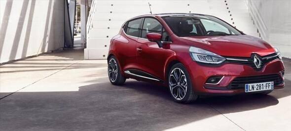 <p>Renault- Clio Sport Tourer 1.5 DCI Touch <br />
<br />
Senesi: 2016<br />
<br />
Fiyatı: 84 bin 500 TL</p>