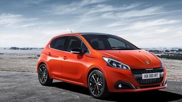 <p>Peugeot- 208 Hatchback 1.2 PureTech Start&Stop Act. <br />
<br />
Senesi: 2016<br />
<br />
Fiyatı: 72 bin 500 TL</p>
