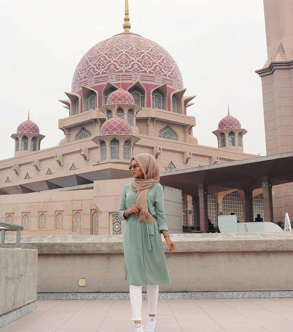 <p>428 bin takipçili Saimas Corner, takipçilerine Putrajaya'yı öneriyor.</p>