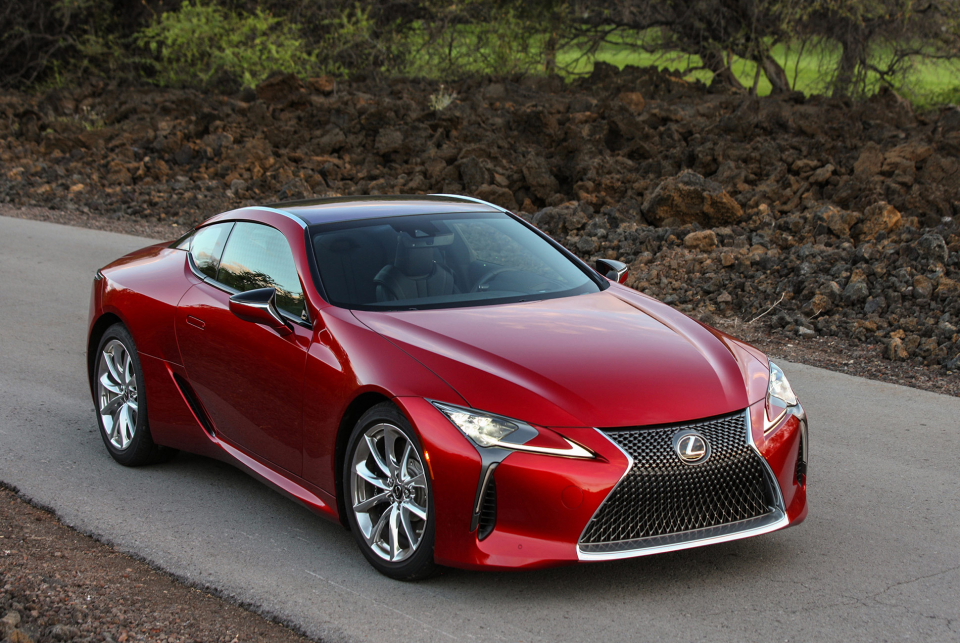 <p>LEXUS</p>
<p>Otomobil satış rakamı: 18</p>