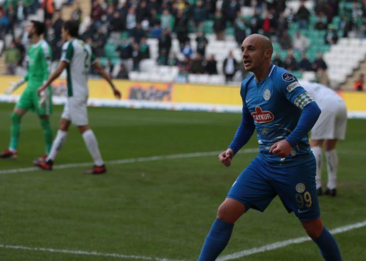 <p>Aatıf Chahechouhe - Antalyaspor</p>
