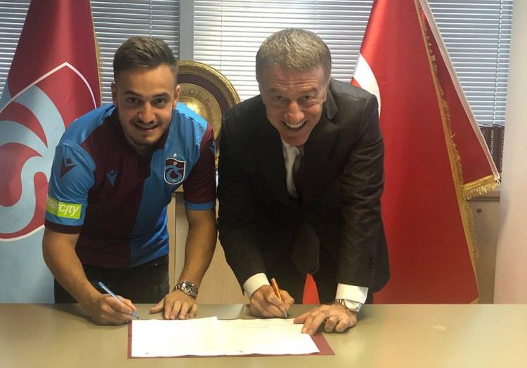 <p>Yusuf Sarı - Trabzonspor</p>
