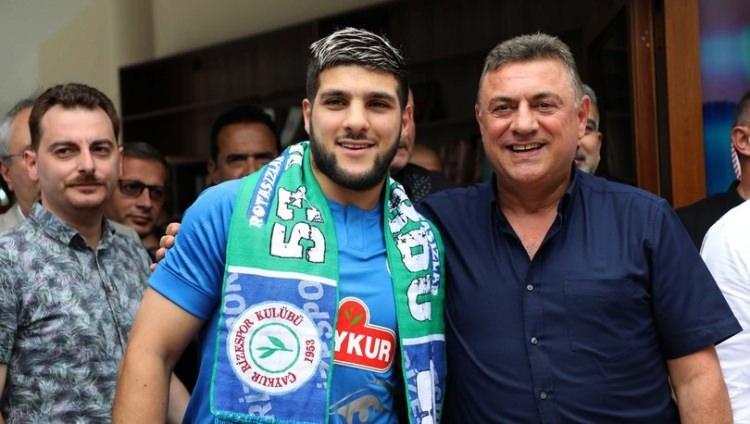 <p>Mostapha El Kabir - Çaykur Rizespor</p>
