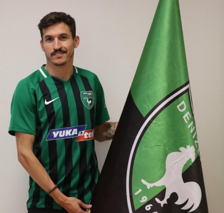 <p>Tiago Lopes - Denizlispor</p>
