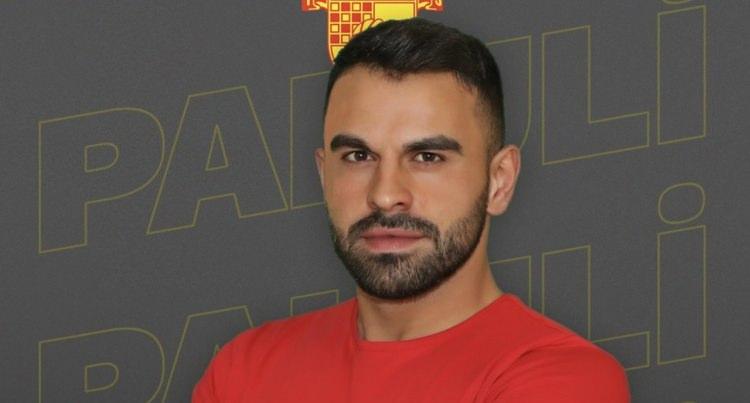 <p>Murat Paluli - Göztepe</p>
