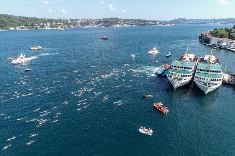 <p>Yarışmanın ardından ödül töreni gerçekleştirildi. Gençlik ve Spor Bakanı Mehmet Muharrem Kasapoğlu ile diğer yetkililer, dereceye giren sporculara ödüllerini takdim etti.</p>