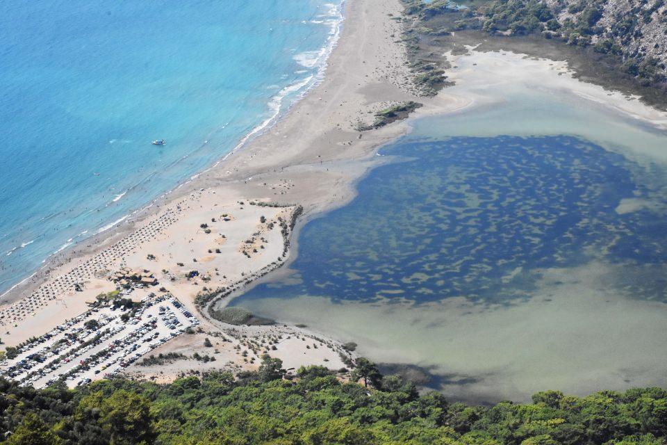 <p>Caretta carettaların yumurtlama d&ouml;neminde sorun yaşamaması i&ccedil;in ise Deniz Kaplumbağaları Araştırma Kurtarma ve Rehabilitasyon Merkezi'nce (DEKAMER) &ccedil;eşitli &ouml;nlemler alınırken, g&ouml;n&uuml;ll&uuml; gen&ccedil;ler de sahilde gece boyu n&ouml;bet tutuyor.</p>

<p>&nbsp;</p>
