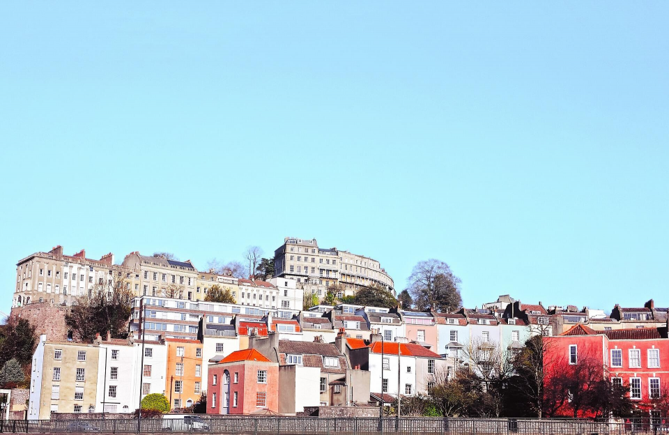 <p>137. Bristol - İngiltere</p>

<p> </p>
