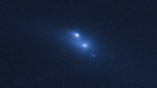 <p>Nuth'a göre, bu riski ortadan kaldırmanın en garanti yolu uzaya tek görevi gezegenimize çarpması muhtemel asteroidleri inceleyecek bir araç göndermek.</p>