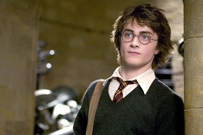 <p><strong>Harry Potter'ın kendisine getirdiği ün sayesinde oyunculuğa hiç ara vermeden devam etti. Ekran karşısında büyüyen oyuncunun değişimi hayranlarını şaşırttı. </strong></p>