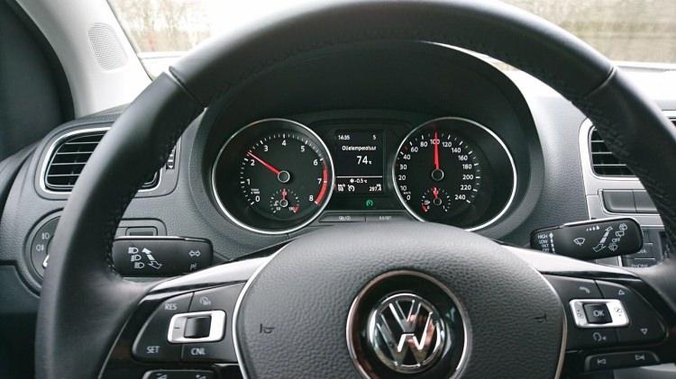 <p>Volkswagen Polo: 2004 model</p>

<p> </p>
