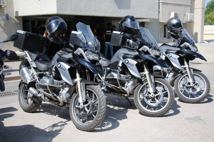 <p>İçişleri Bakanlığının uyuşturucu ile mücadelede etkinliğinin artırılmasına yönelik yaptığı çalışmalar kapsamında narkotim motorize ekipleri kent genelinde faaliyetlerde bulunuyor. </p>