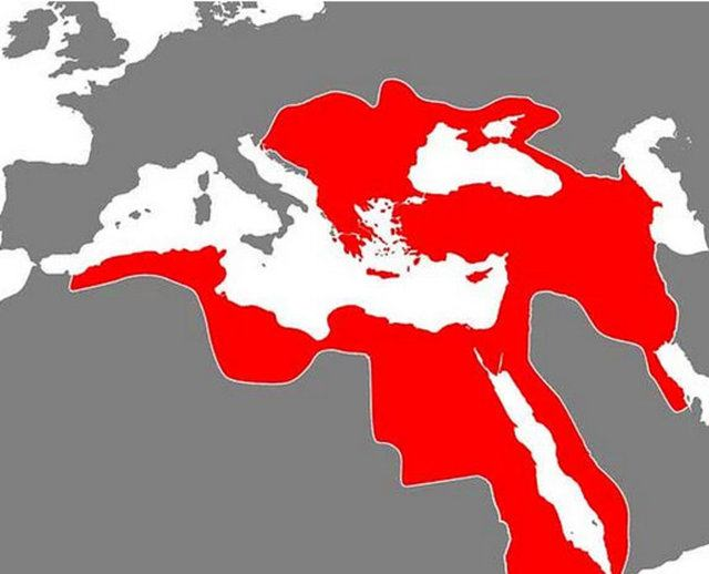 <p>623 yıl boyunca ayakta kalan Osmanlı, 1453-1699 yılları arasında süper güç konumunda olan Osmanlı 1699 yılında imzalanan Karlofça Antlaşması ile süper güçlük konumunu bırakmak zorunda kalmıştır.</p>
<p> </p>
