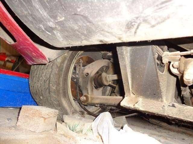 <p>İşte 34 yıl garajda kalan BMW M1'den görüntüler ve garajdan çıktığındaki son hali...</p>
<p> </p>